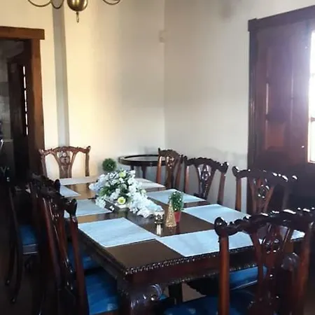 Casa Carlos